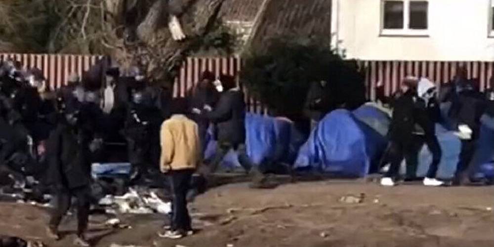 Fransa’da polis çadır kuran düzensiz göçmenlere saldırdı! Human Rights Observers görüntüleri paylaştı..